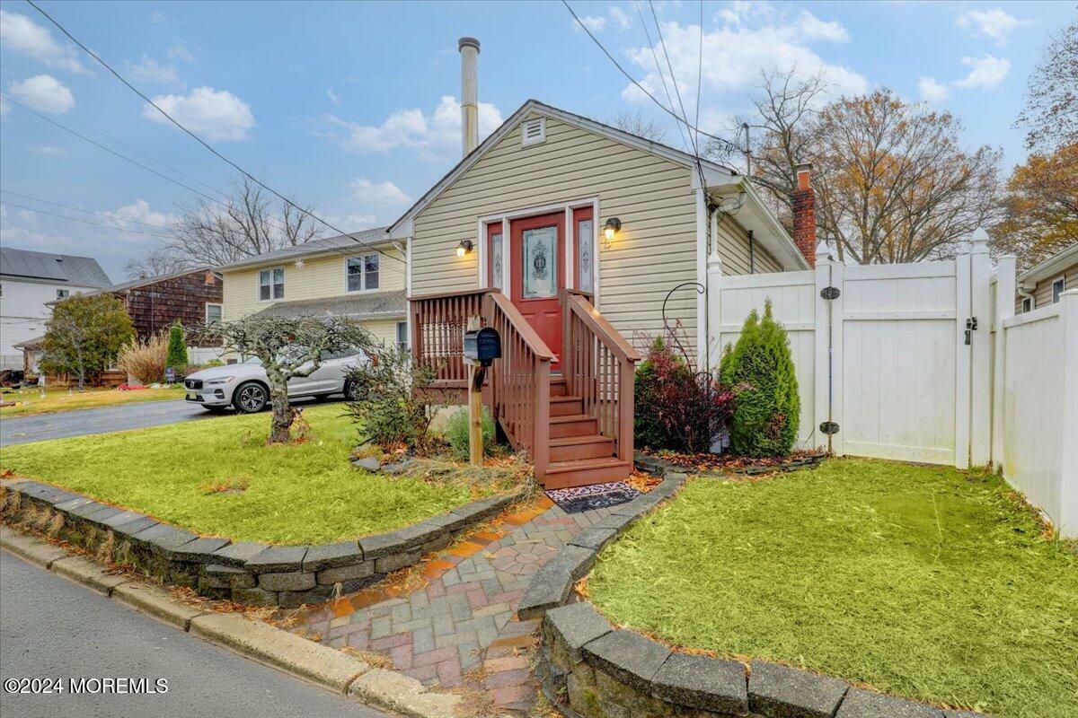 Property Photo:  15 York Avenue  NJ 07758 