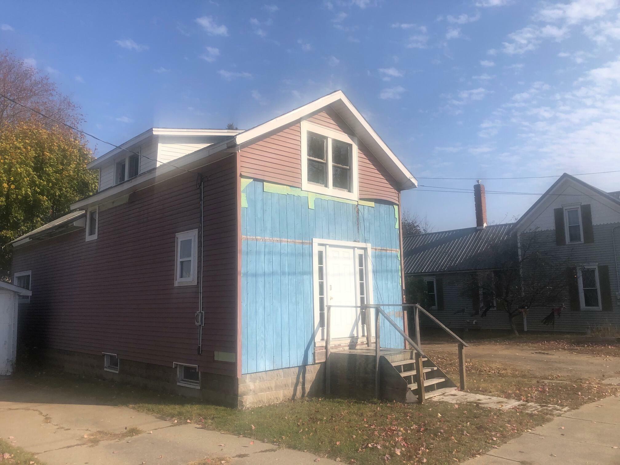 Property Photo:  162 Harrison Street  MI 49660 