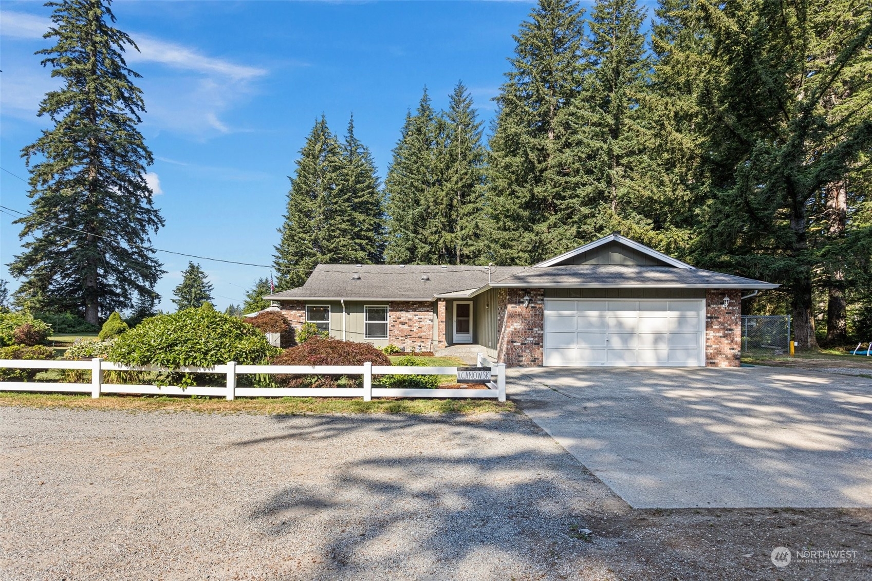 Property Photo:  27621  35th Avenue NE  WA 98223 