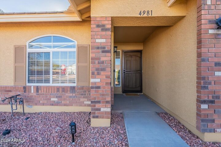 Property Photo:  4981 E Shapinsay Drive  AZ 85140 