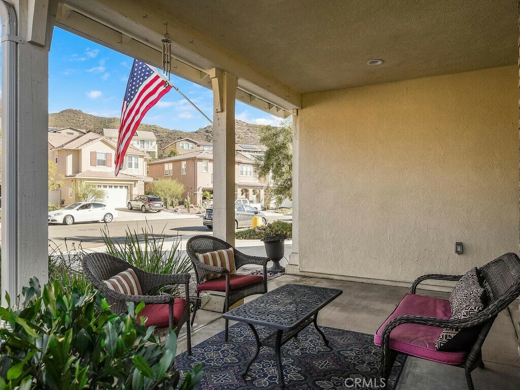 Property Photo:  374 Ventasso Way  CA 92028 