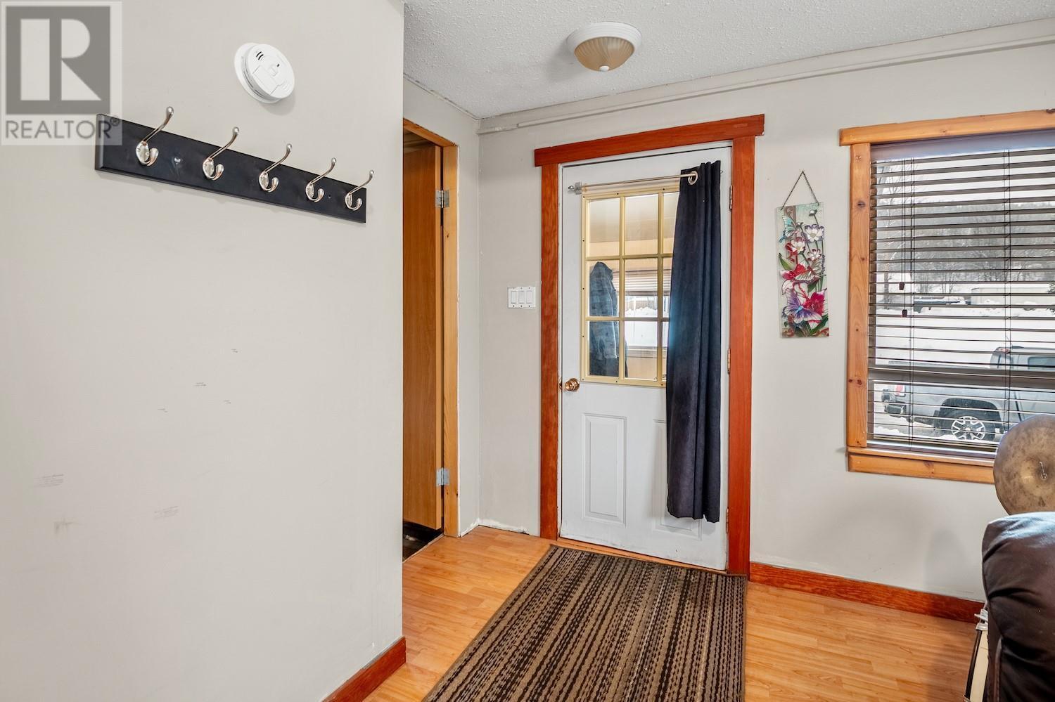 Photo de la propriété: 1171 1st Avenue BC V0B 1M0
