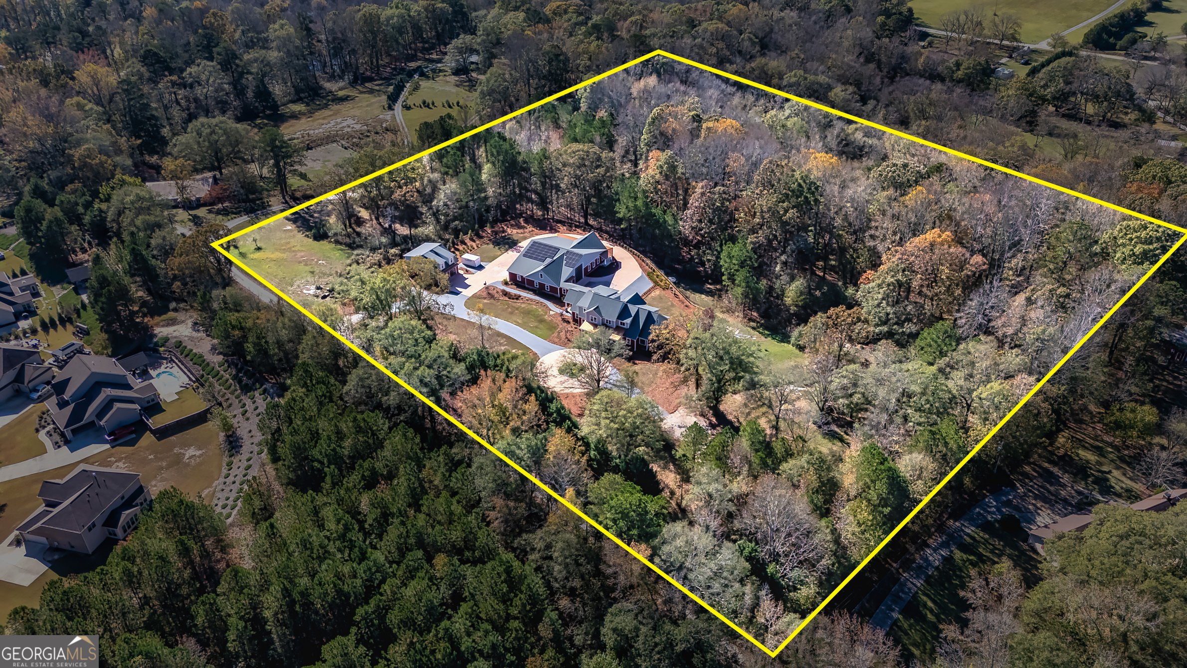 Property Photo: 242 Kirkley Road GA 30290