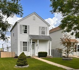 Property Photo:  1978 Middlebury Drive  IL 60503 