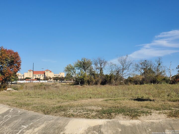 Property Photo: 0 Woodcliffe Dr TX 78154