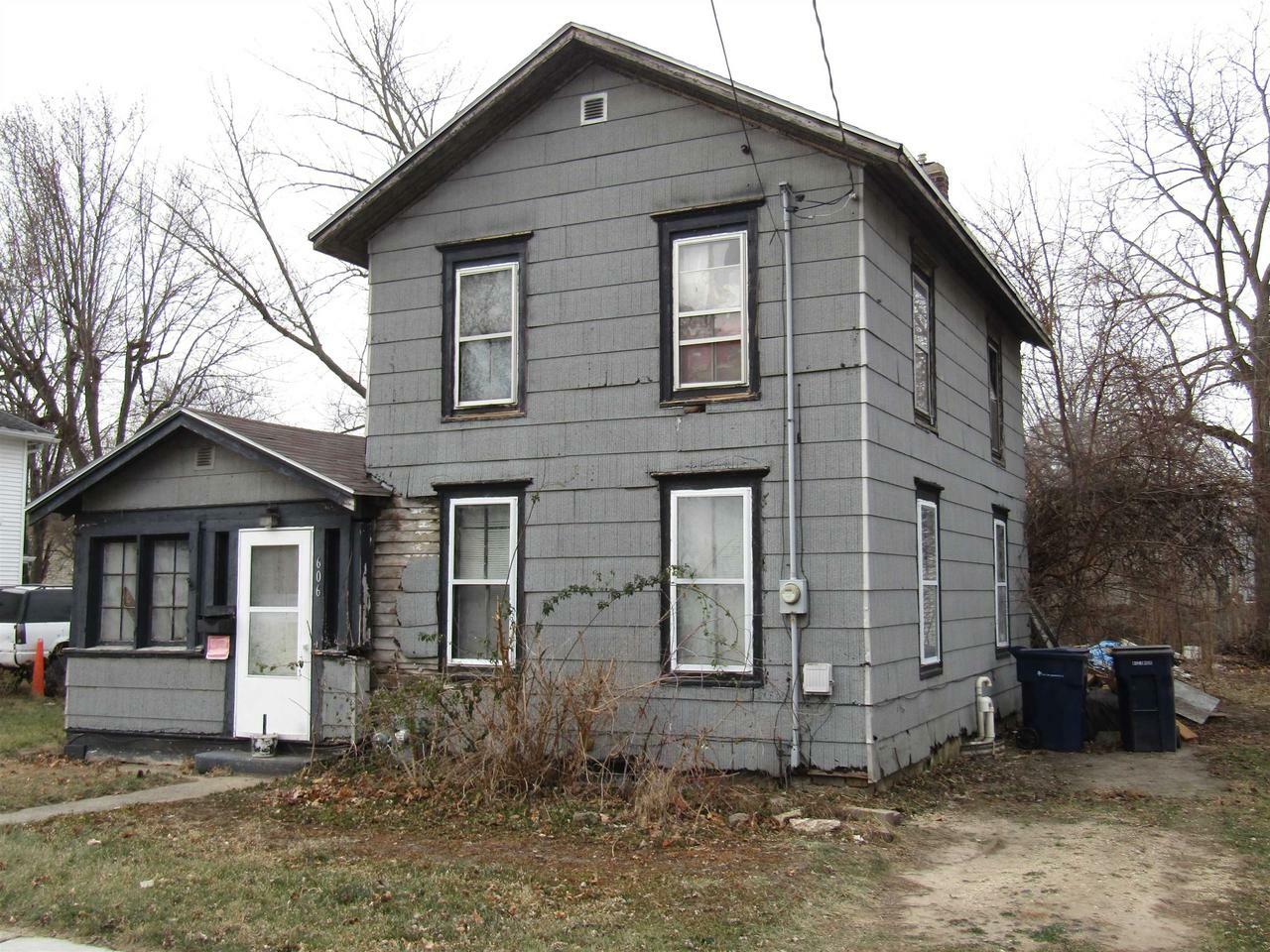 Property Photo:  606 Cherry Street  WI 53548 