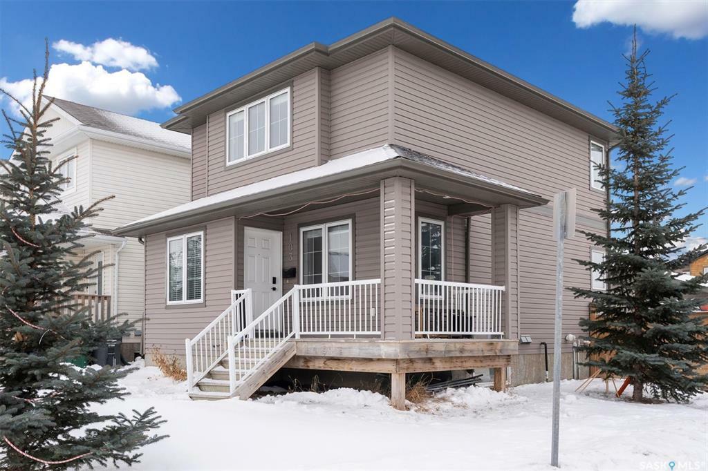 Property Photo:  103 Denham Crescent  SK S7R 1E9 