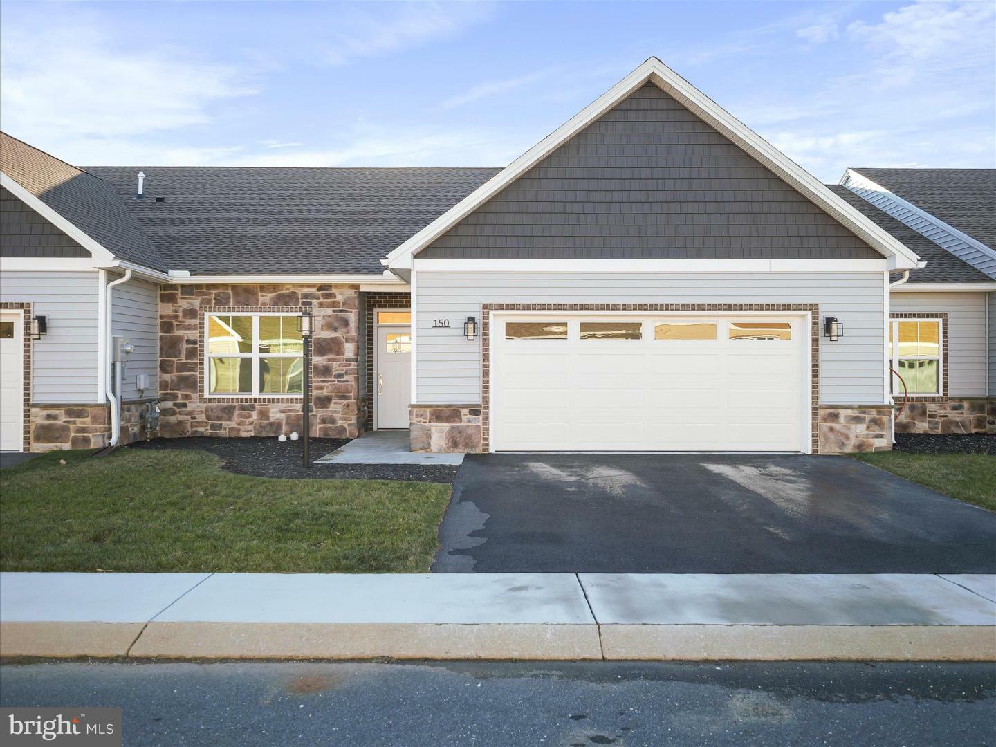 Property Photo:  150 Blackbird Lane  PA 17257 