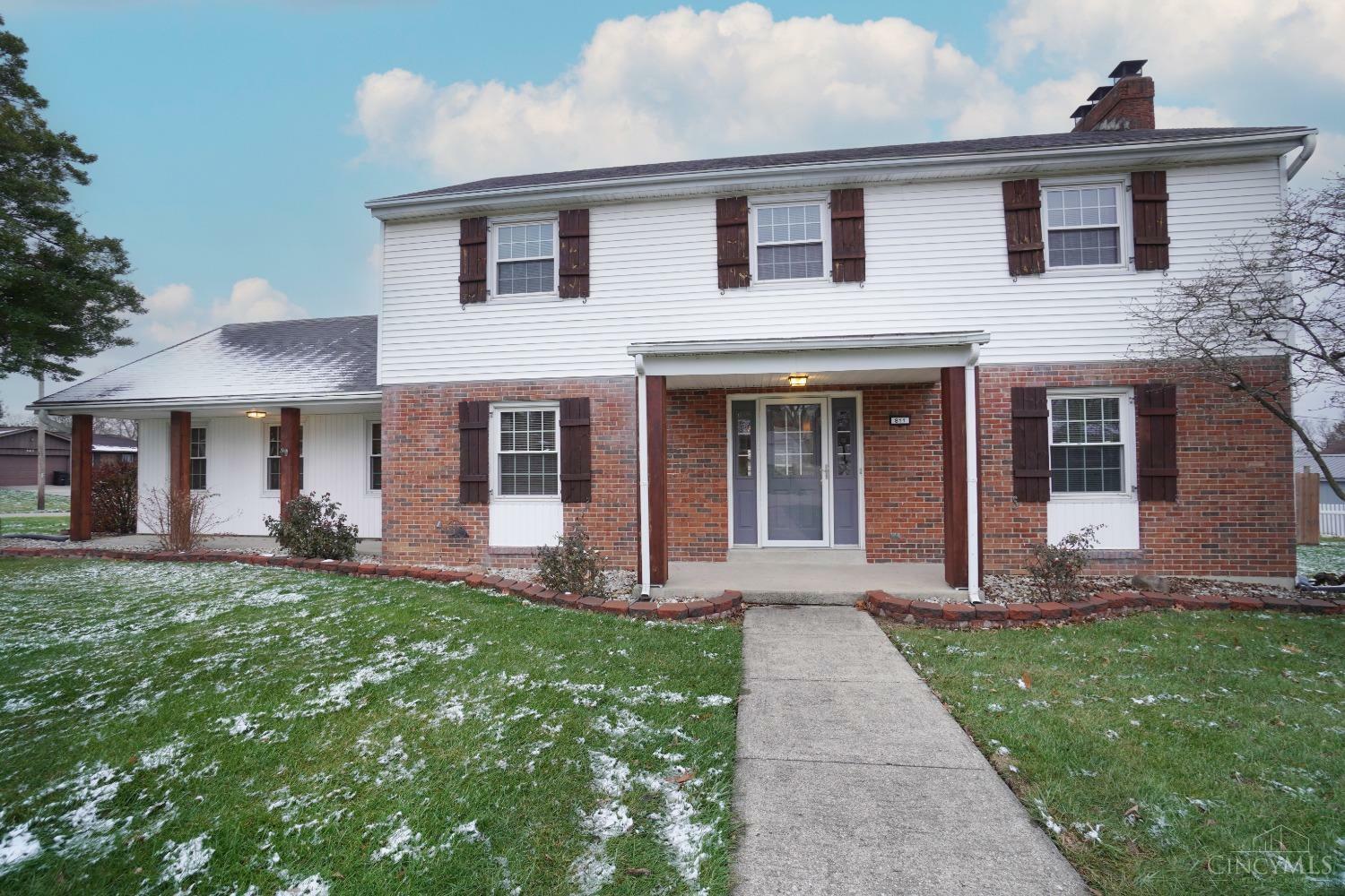 Property Photo:  811 Douglas Avenue  OH 45050 