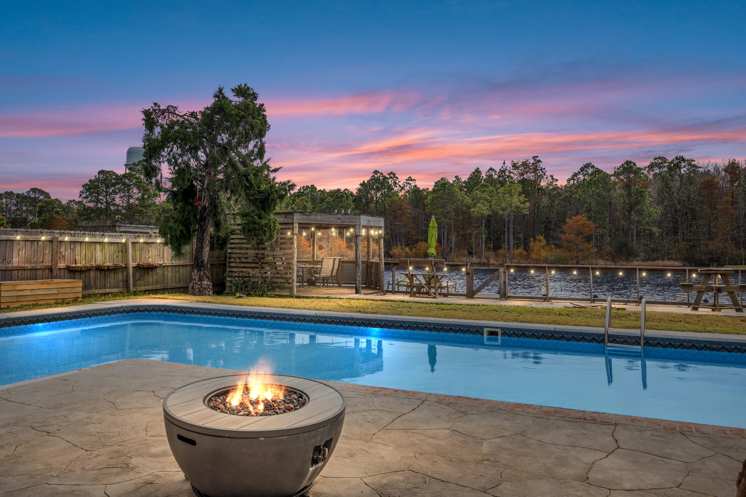 Property Photo:  9589 Brentwood Boulevard  FL 32566 