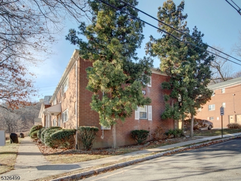 Property Photo: 2467 State Route 10 Bldg19-6A NJ 07950