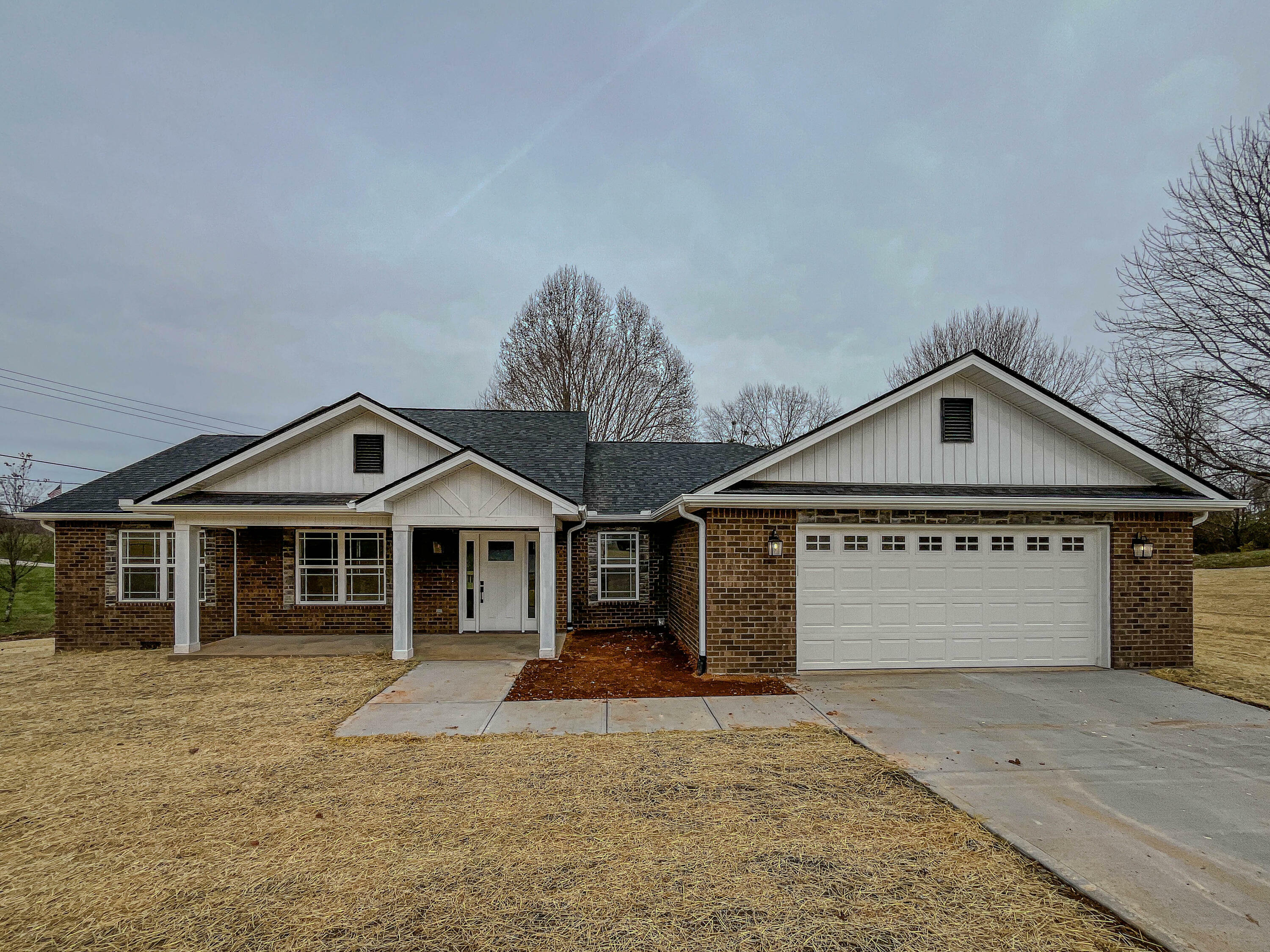 Property Photo:  212 Dogwood Lane  KY 42503 