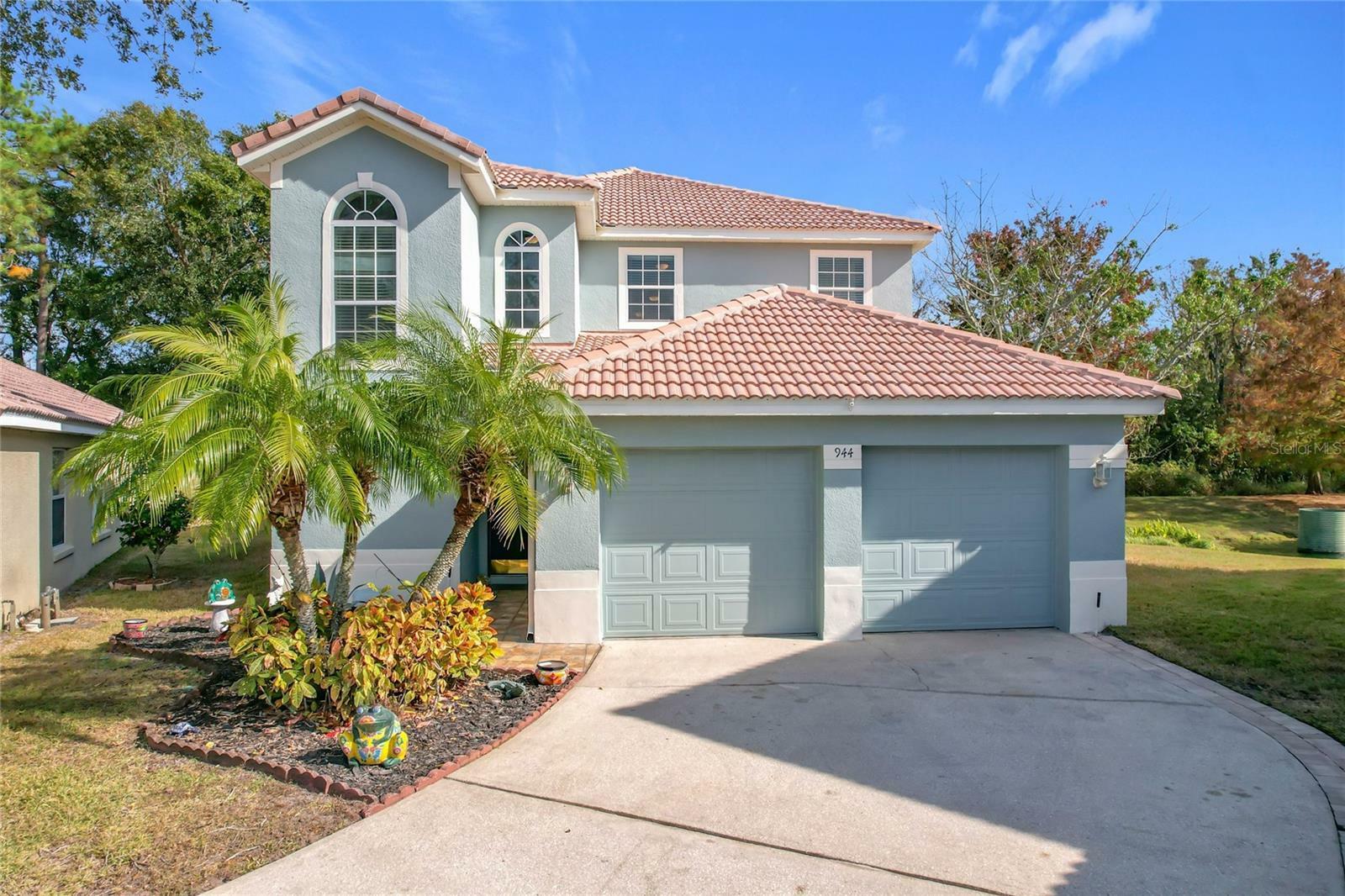 Property Photo:  944 Torrey Pine Drive  FL 32708 