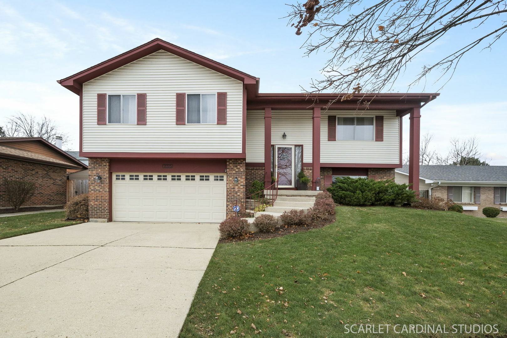 Property Photo:  2025 Sunnydale Street  IL 60517 