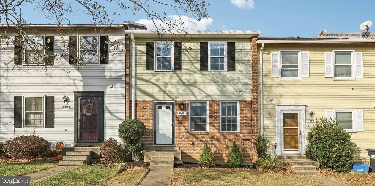 Property Photo:  4604 Telfair Court  VA 22193 