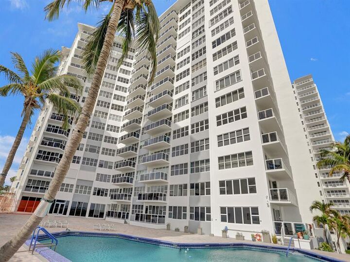 3700 Galt Ocean Dr 1215  Fort Lauderdale FL 33308 photo