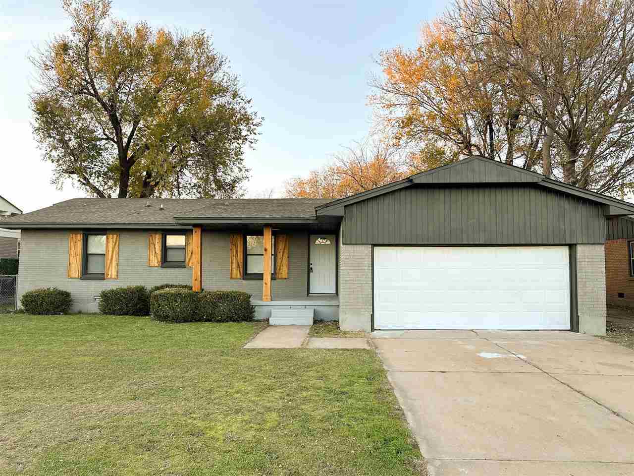 4541 SW Atom Ave  Lawton OK 73505 photo