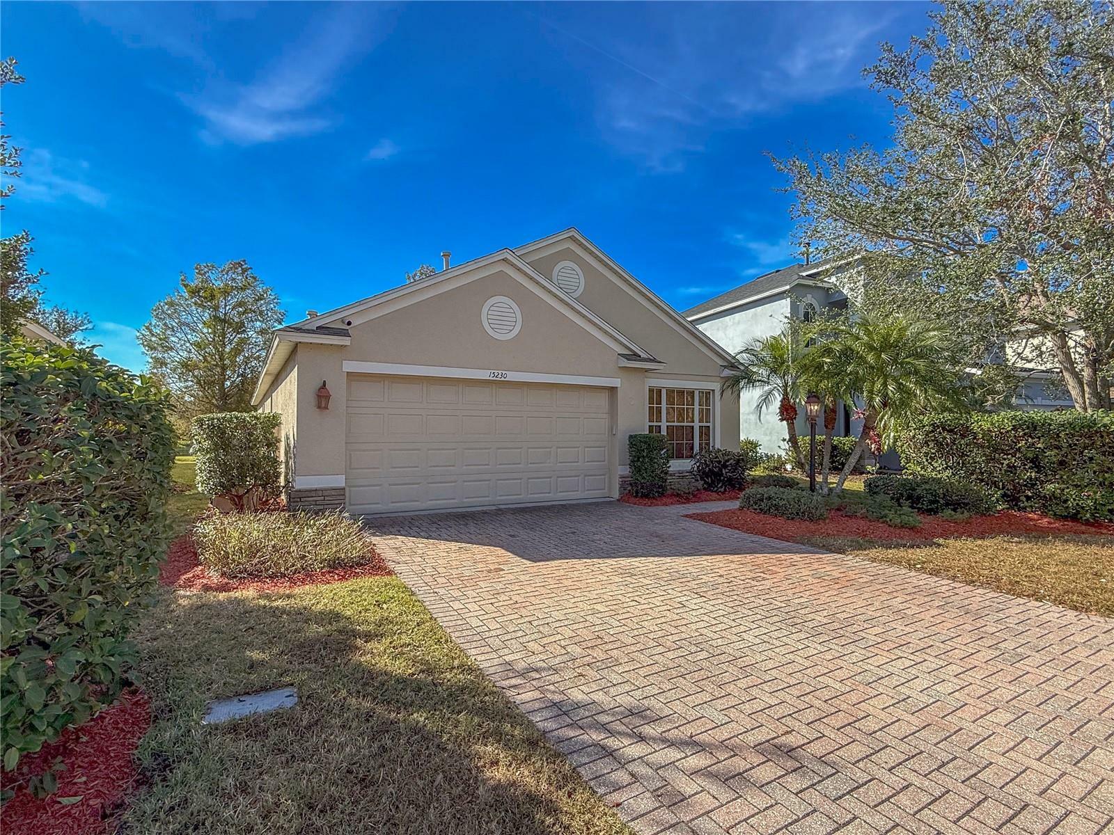 Property Photo:  15230 Searobbin Drive  FL 34202 