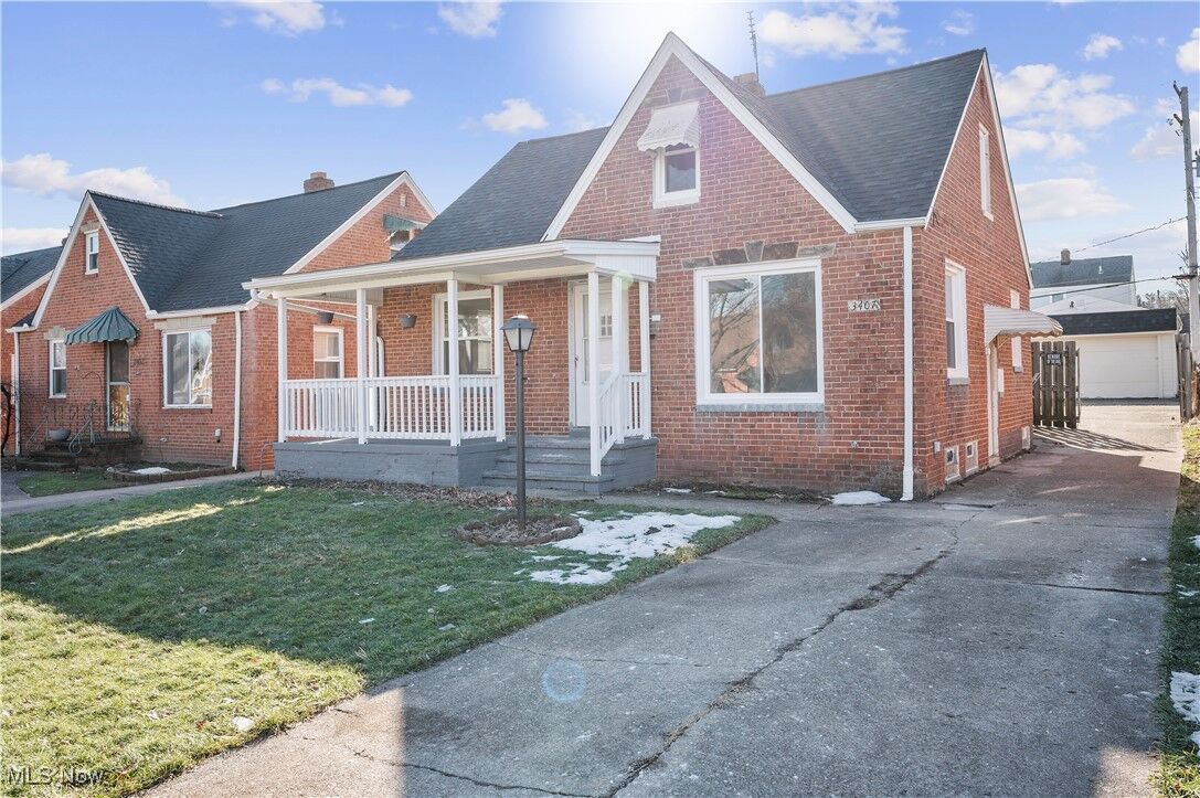Property Photo:  3407 Grovewood Avenue  OH 44134 