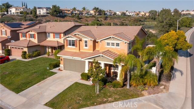 Property Photo:  32662 Via Perales  CA 92592 