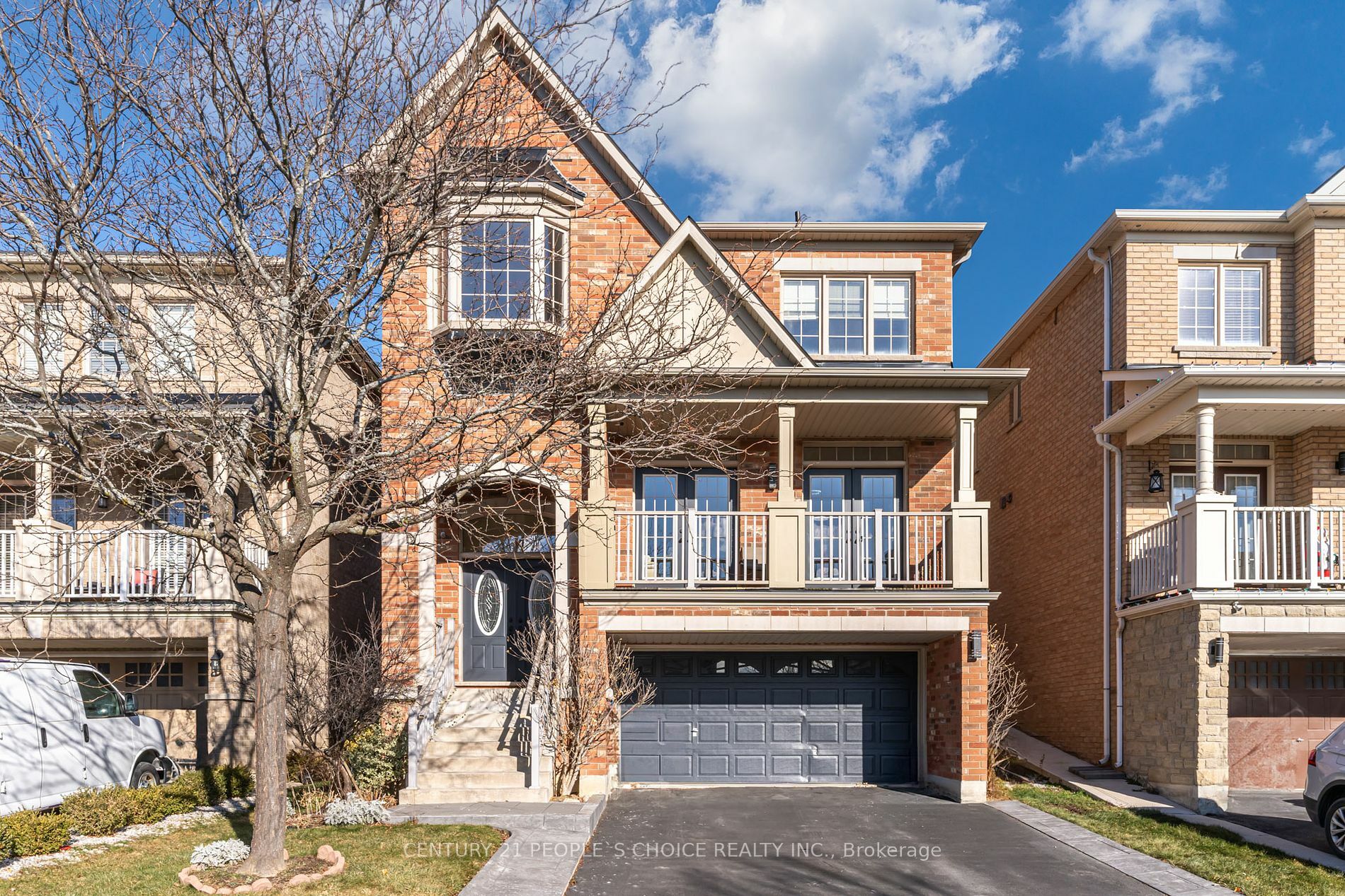 25 Fahey Dr  Brampton ON L6Y 0N8 photo