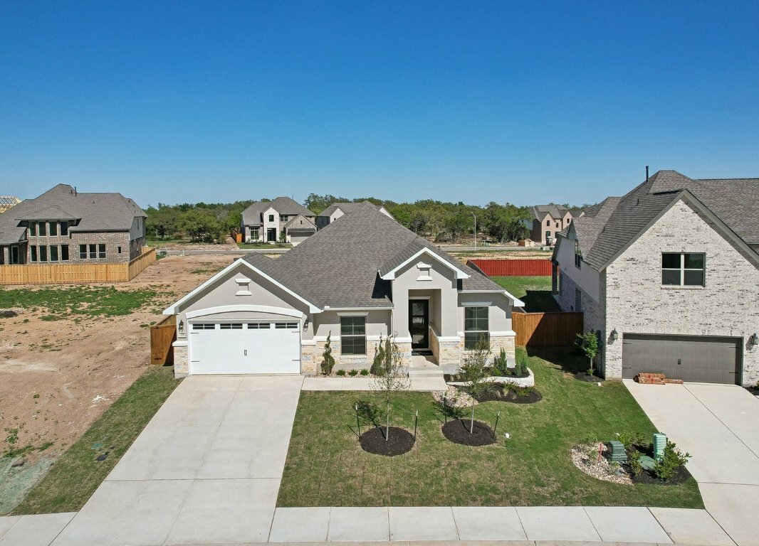 Property Photo: 121 Old Eagle Road TX 78633