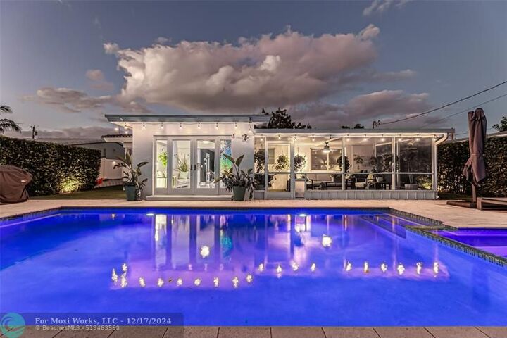 Property Photo: 44 NE 29th St FL 33334