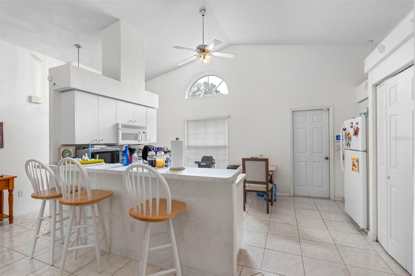 Property Photo:  630 Linda Court  FL 34684 