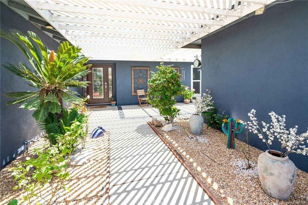 Property Photo:  523 S Swidler Place  CA 92869 