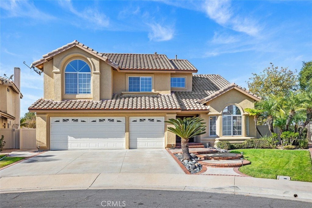 Property Photo: 2 Crystalglen CA 92656