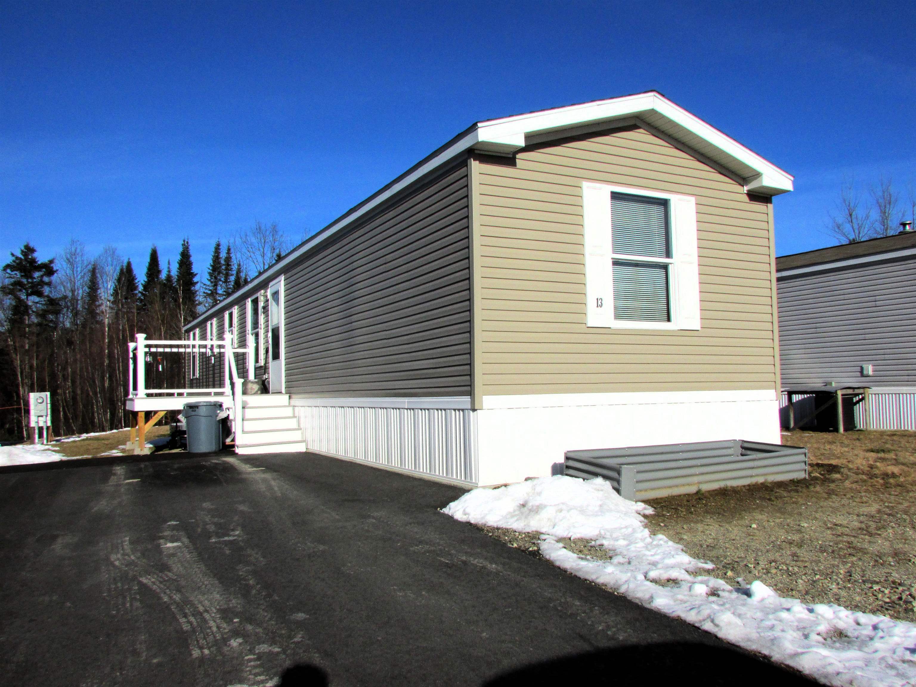 Property Photo:  13 Crowe View Drive  NH 03561 