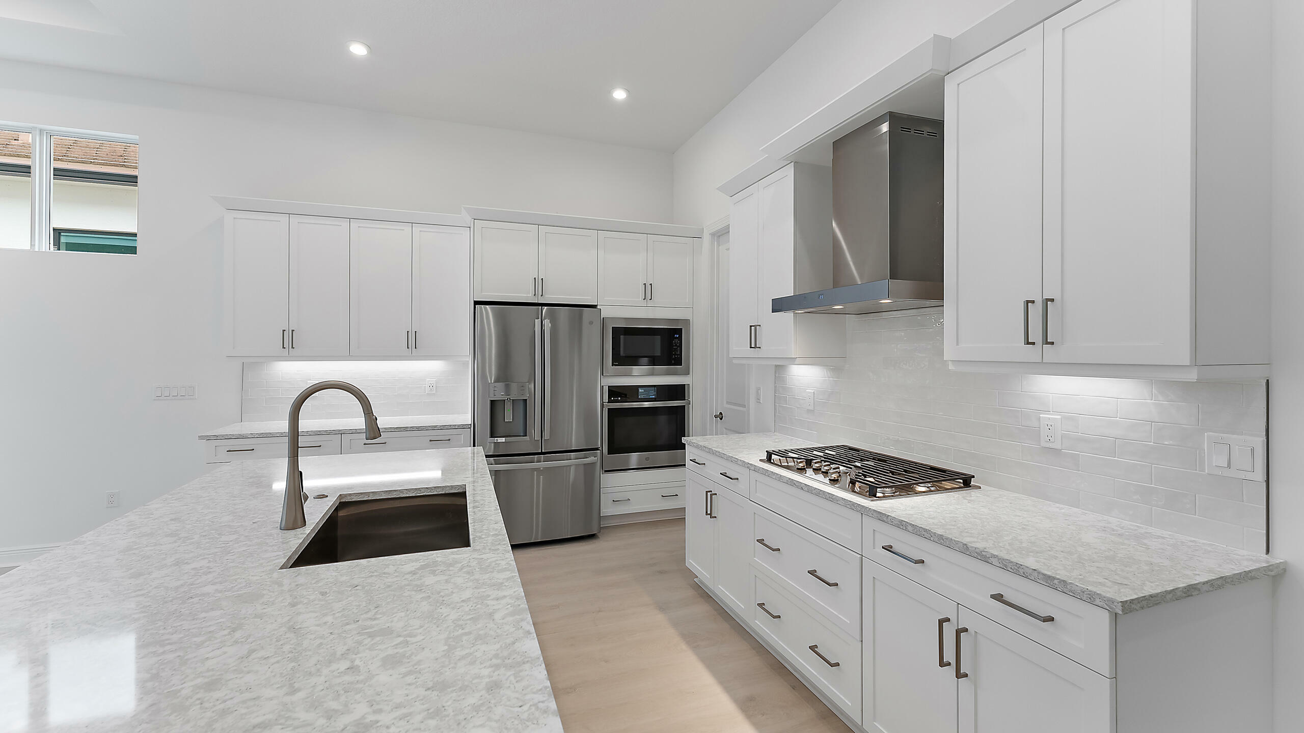 Property Photo: 2857 SE Ashfield Drive FL 34984