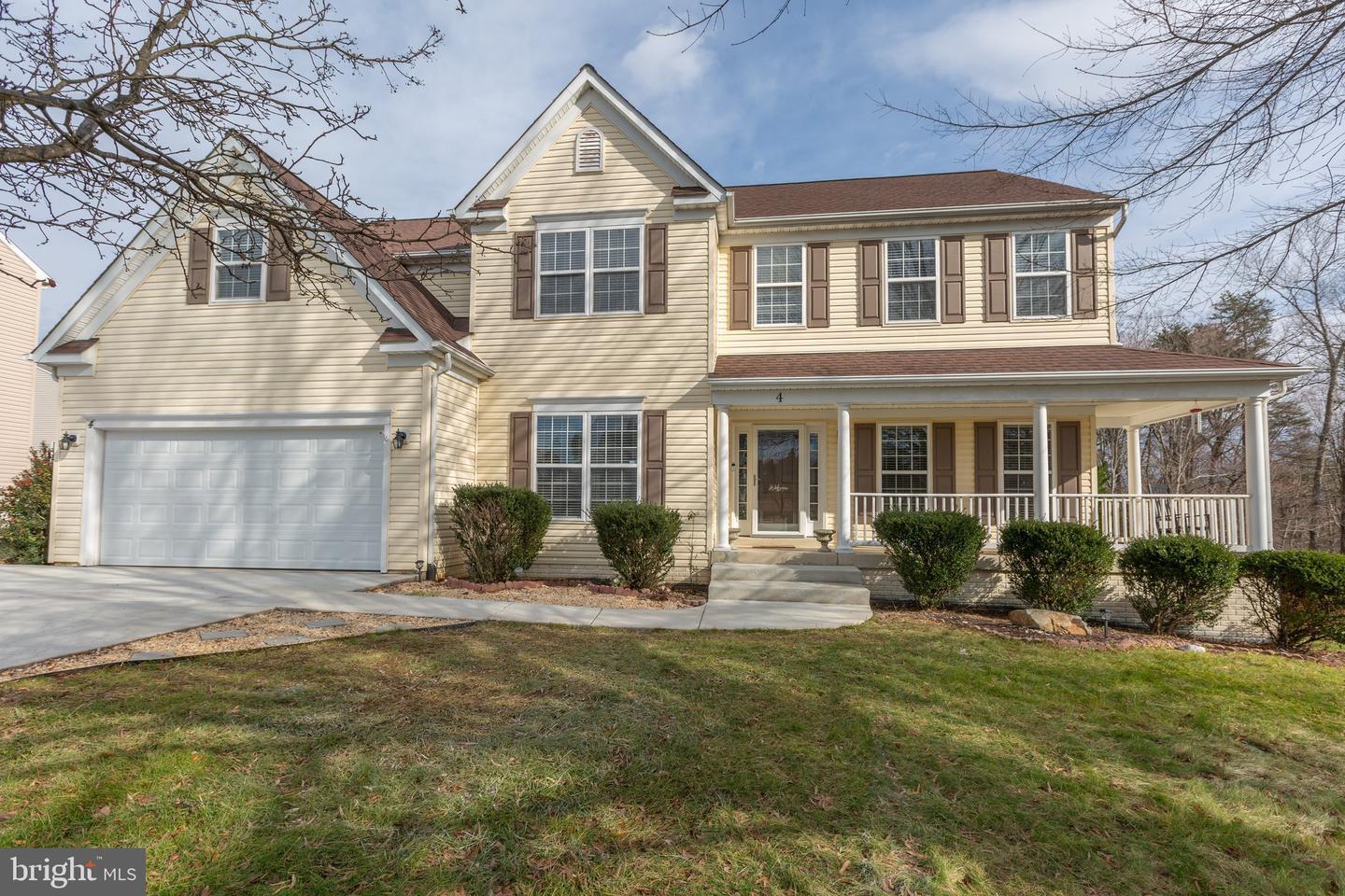 Property Photo: 4 Gallery Road VA 22554