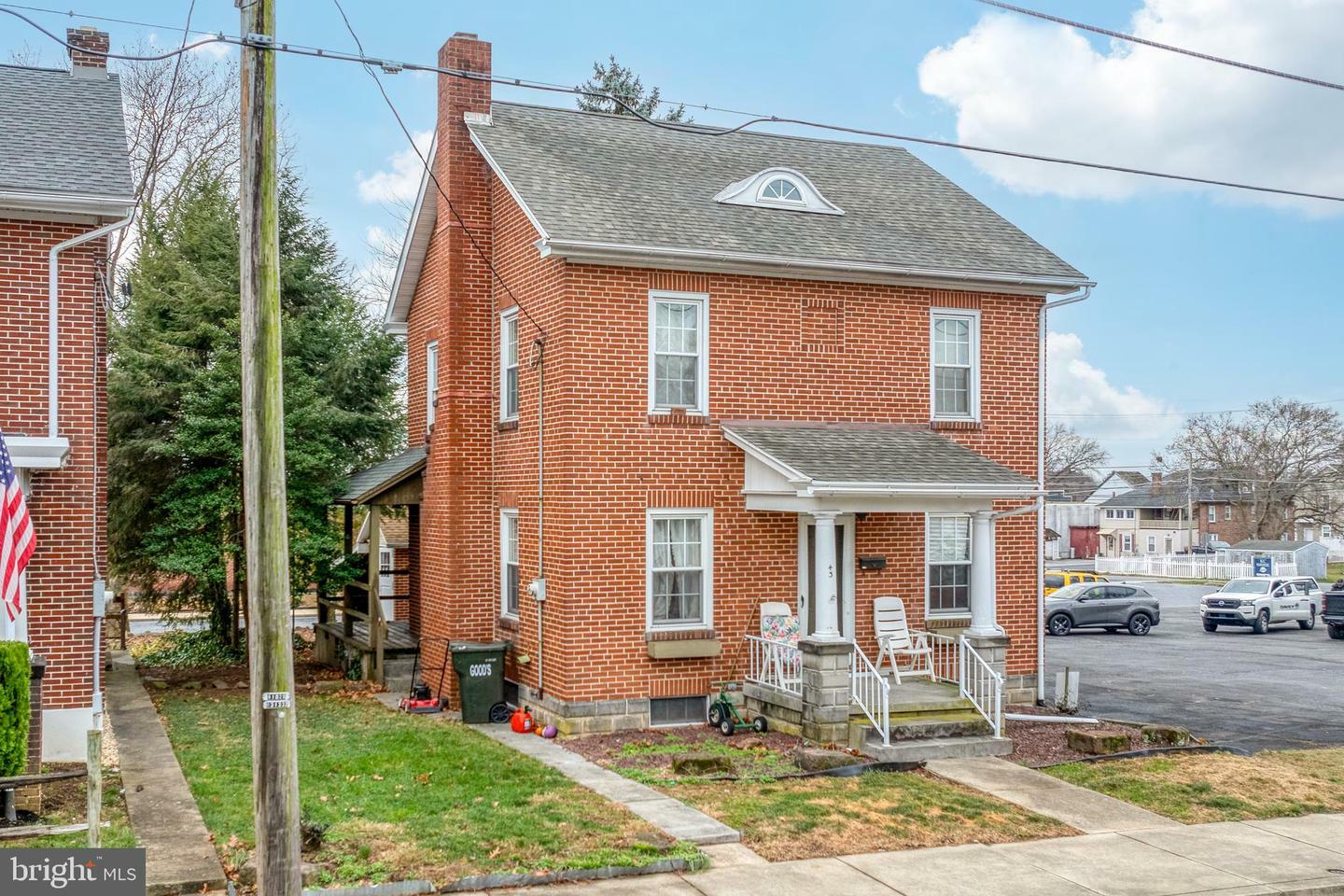 Property Photo:  43 Spruce Street  PA 17522 