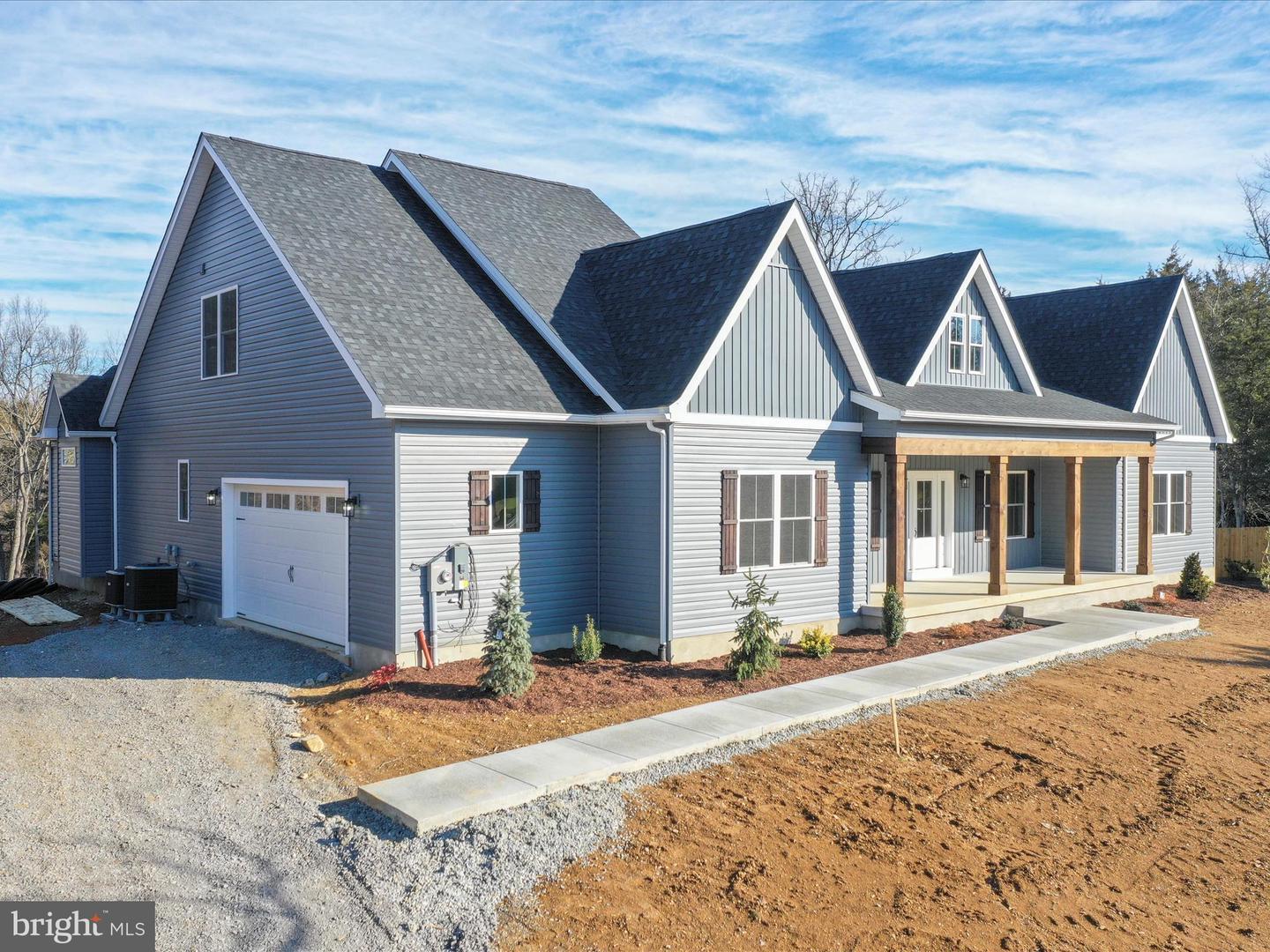 Property Photo: 2273 Grade Road WV 25419