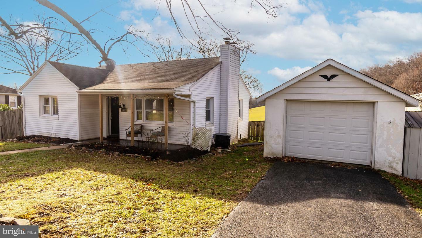 Property Photo:  7442 Reynolds Mill Road  PA 17360 