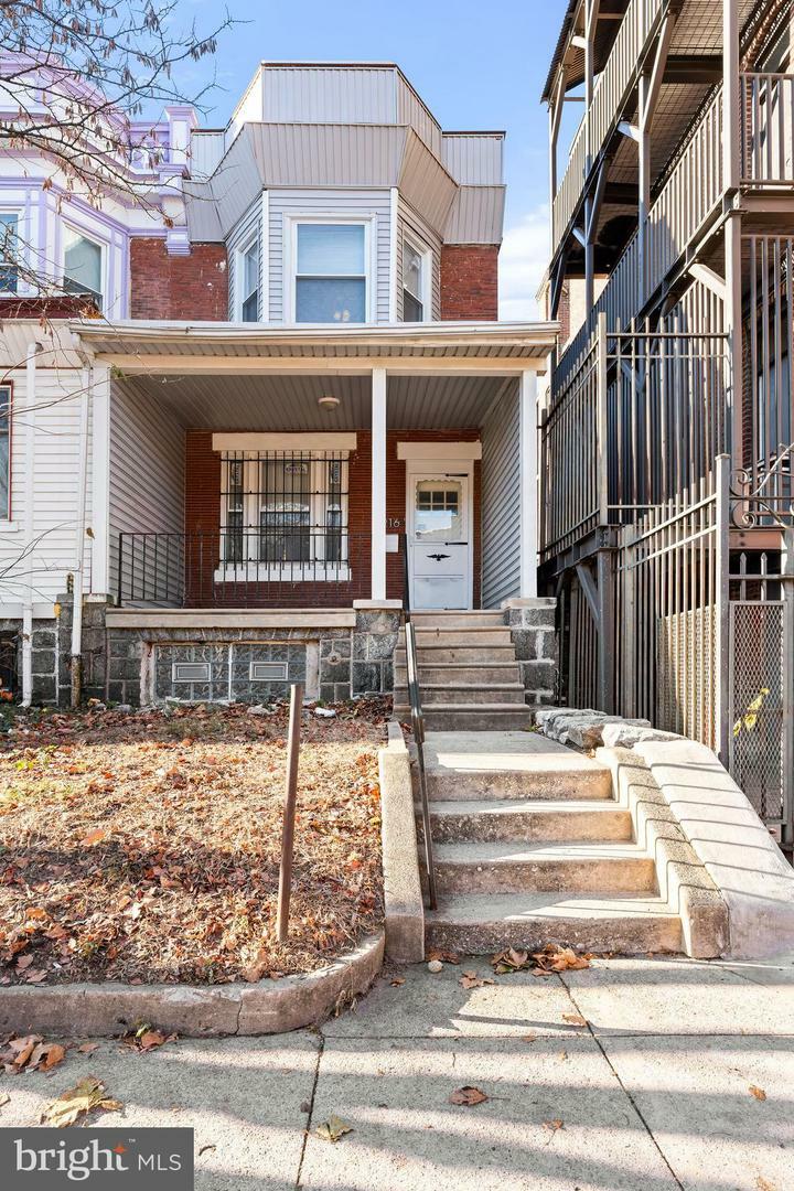 Property Photo:  216 S Farragut Street  PA 19139 