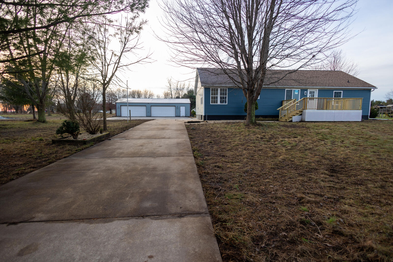 Property Photo: 2866 S 550 IN 46350