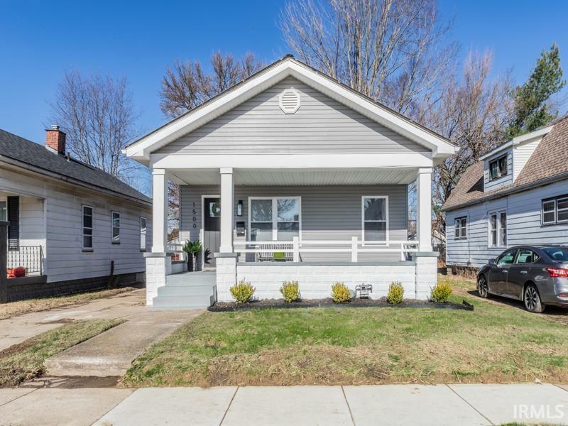 Property Photo:  1500 E Indiana Street  IN 47711 