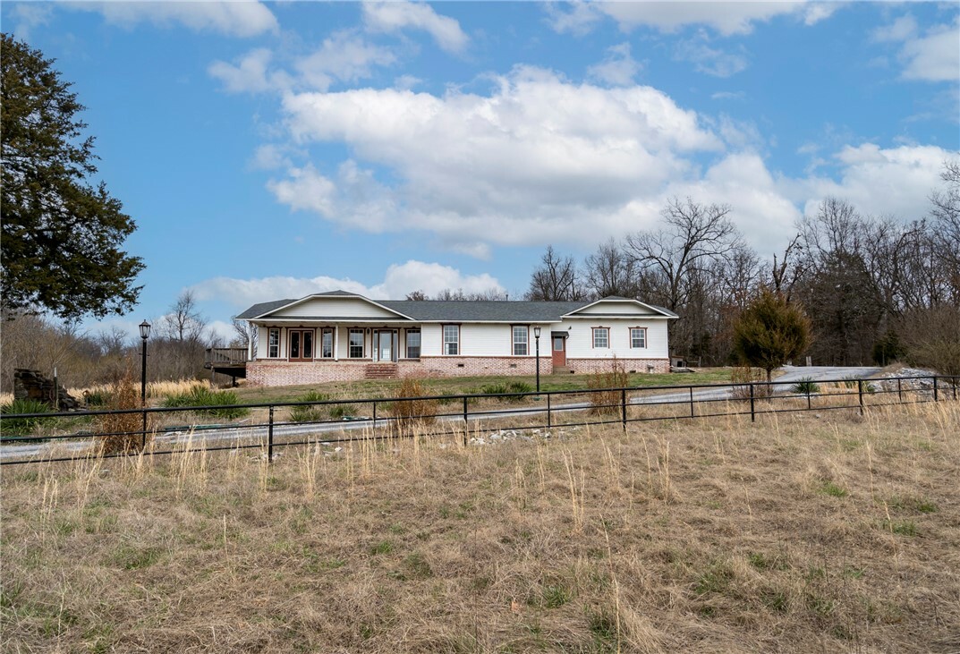 Property Photo: 19188 Old Highway 68 AR 72761
