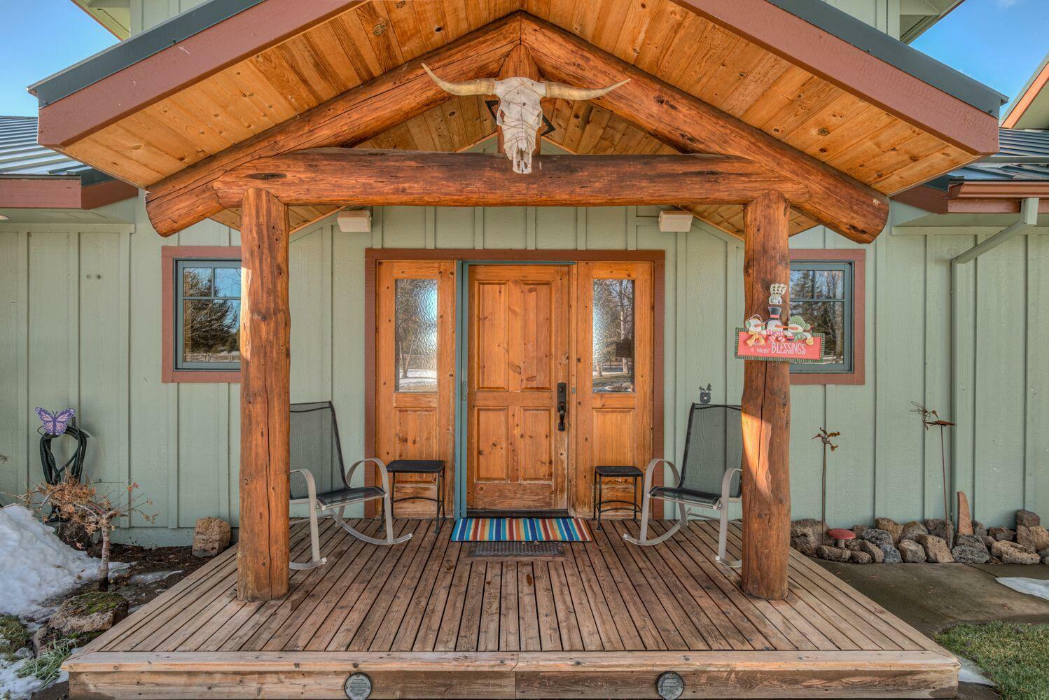 Property Photo: 52995 Riverview Drive OR 97739