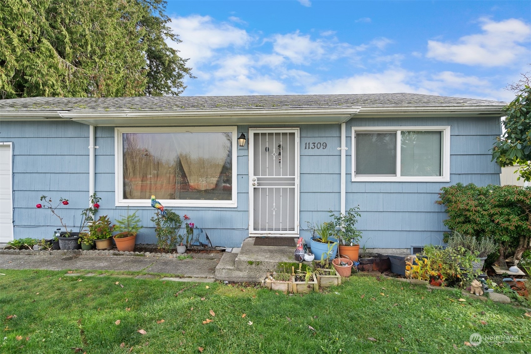 Property Photo:  11309  Kendrick Street SW  WA 98499 