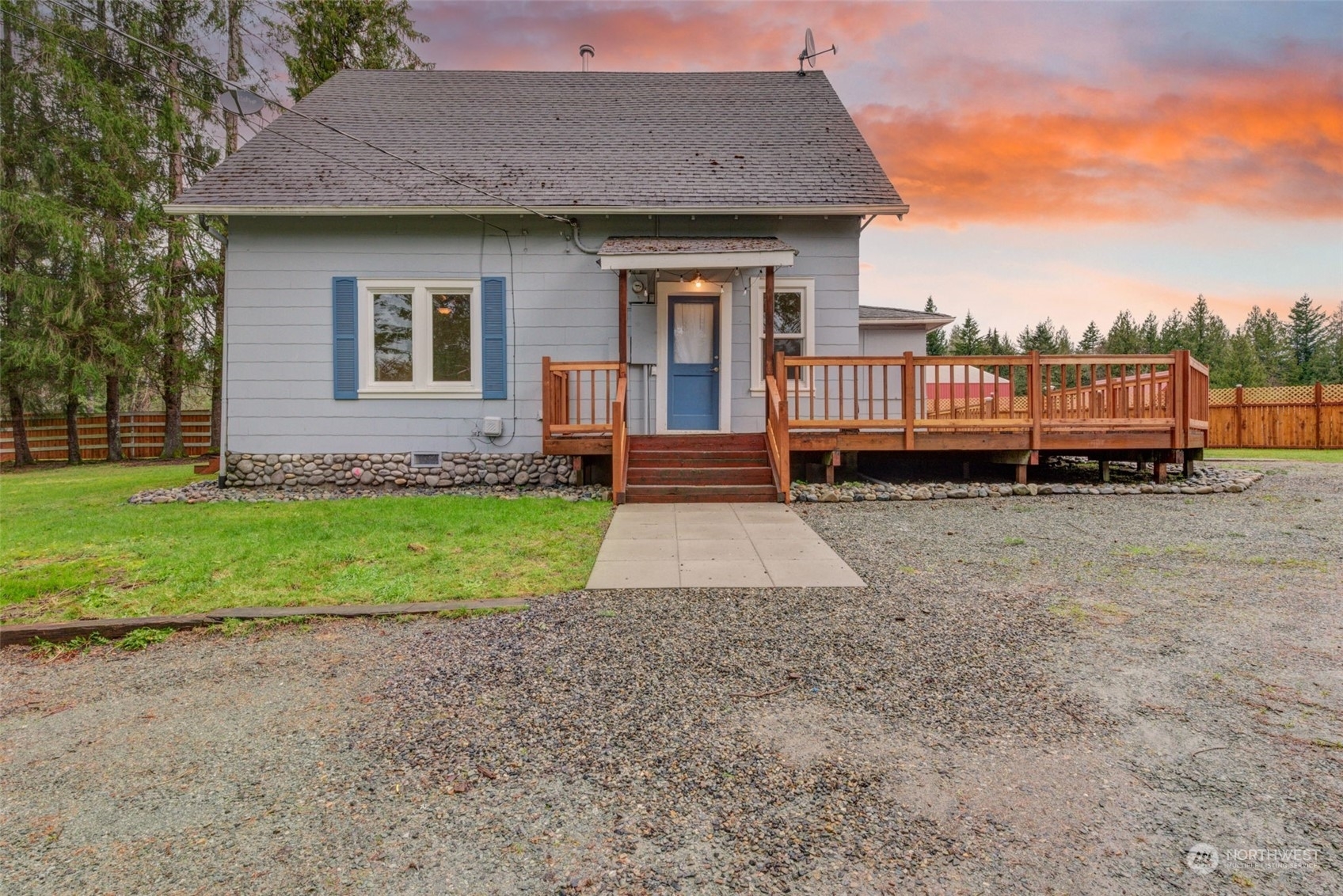 Property Photo:  11825  Woods Lake Road  WA 98272 