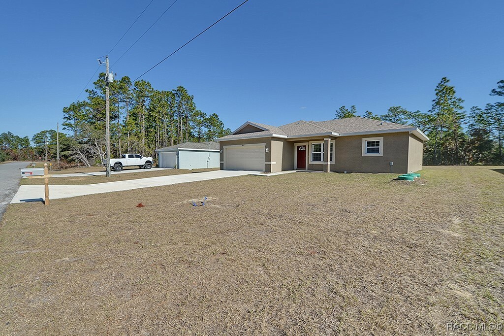 Property Photo:  9857 N Santee Terrace  FL 34433 