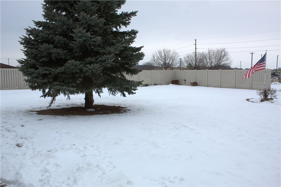 Property Photo:  2331 Peters Drive  WI 54703 