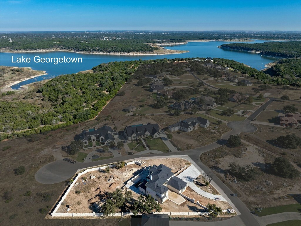 Property Photo:  1000 Southlake Ranch Road  TX 78628 