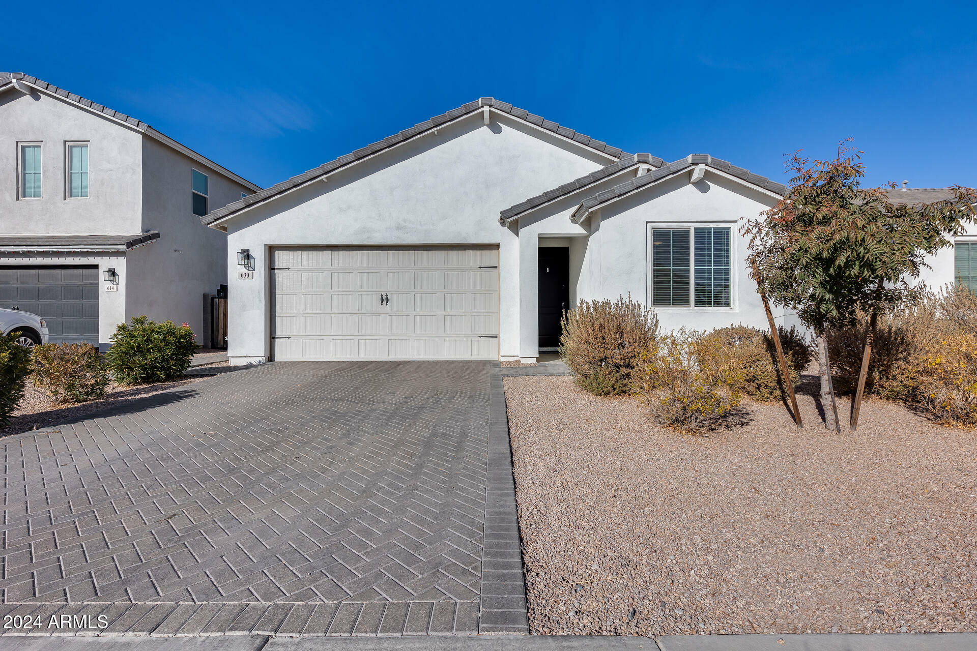 Property Photo:  630 E Bamboo Lane  AZ 85140 