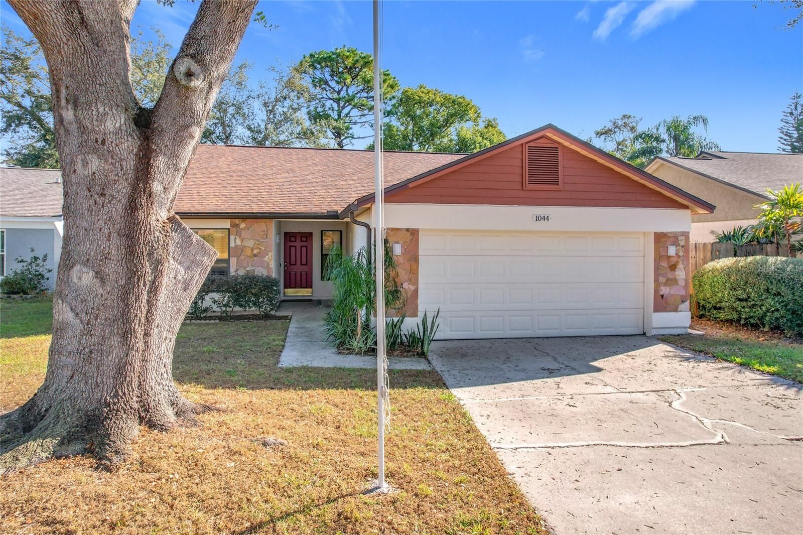 Property Photo: 1044 Abell Circle FL 32765
