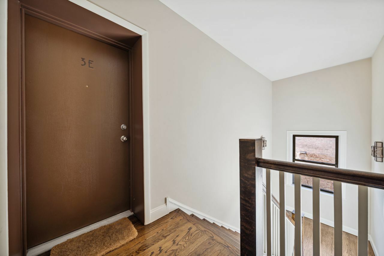 Property Photo:  6225 N Hermitage Avenue 3E  IL 60660 