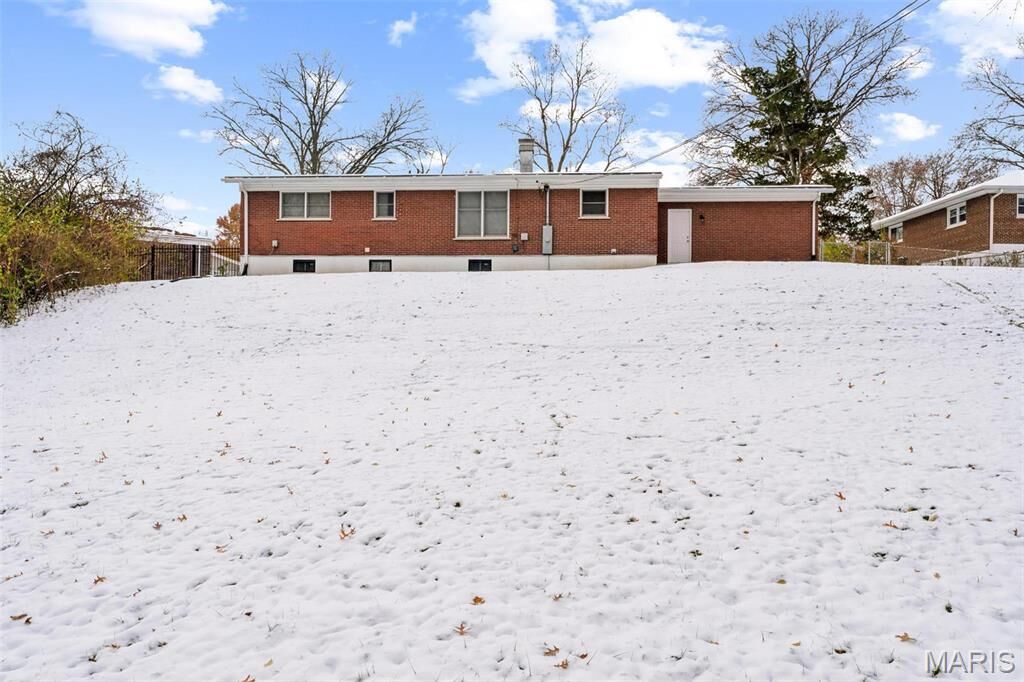 Property Photo:  2327 Fair Acres Road  MO 63136 